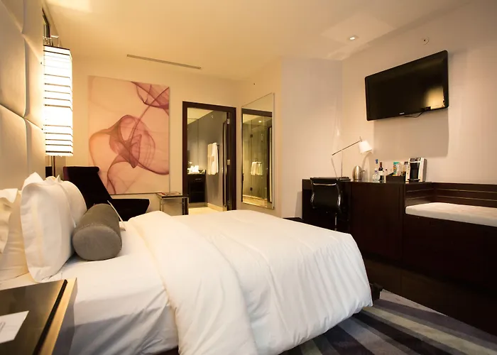 Ivy Boutique (adults Only) 4*